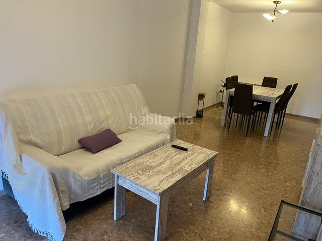 Foto c2f1b812-0099-430a-8951-e3b10769ca9b. Lloguer pis a carrer violant d'hongria 39 a Sant Pere i Sant Pau Tarragona