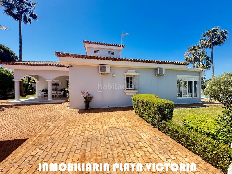 Foto a7eb6c45-6d23-43e0-ba4e-d42f51db057c. Chalet mit pool in Sancti Pietri Chiclana de la Frontera