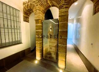 Appartamento en La Caleta - La Via. Apartamento reciente construccin cerca de la via
