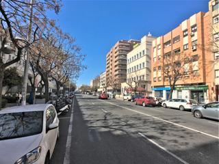 Appartement à Asdrúbal - Bahía Blanca. Zona san felipe. 4 dormitorios con posibilidad de garaje
