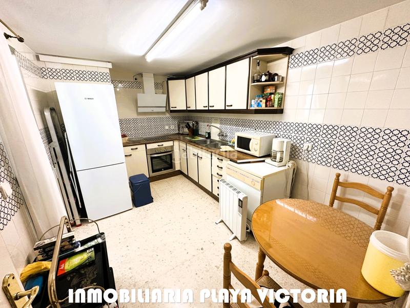 Foto ea4b9480-0335-4338-aa21-a85b09d23631. Piso vivienda en zona avenida principal en Asdrúbal - Bahía Blanca Cádiz
