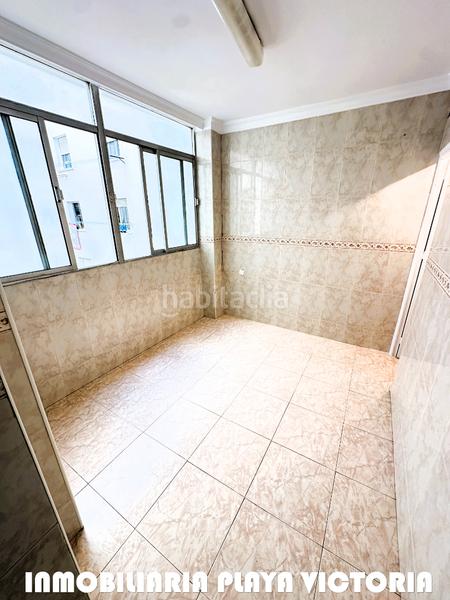 Foto 38e758db-9846-451f-af7f-816d35ee84b0. Appartement dans astilleros - la paz - loreto - el corte inglés Cádiz