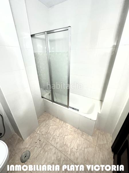 Foto 8e0ad237-0bfd-4f70-8a36-17cac9d1f8a2. Appartement dans astilleros - la paz - loreto - el corte inglés Cádiz