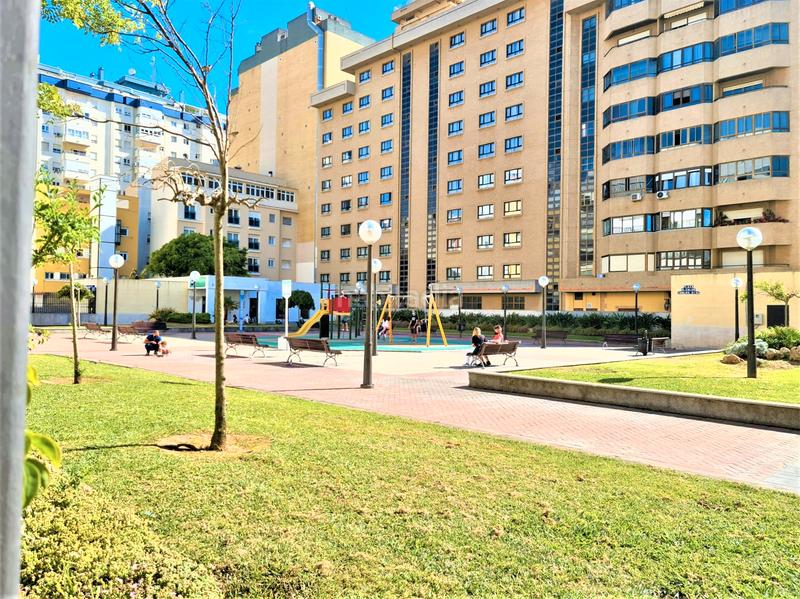 Foto 7c09e97f-e0f8-4bb5-a8a7-b7b4e0faff36. Loft dans Paseo Marítimo - San José - La Laguna Cádiz