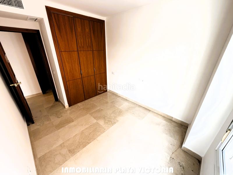 Foto 1193b337-6a15-4311-bbee-b9941475bf0d. Flat with parking in astilleros - la paz - loreto - el corte inglés Cádiz