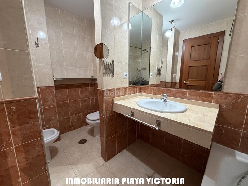 Foto b356f42d-3e79-419c-9b0e-ed29f75d94f1. Flat with parking in astilleros - la paz - loreto - el corte inglés Cádiz