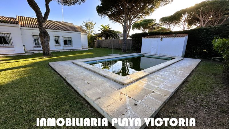 Foto dc0cc05f-8ceb-4ab3-8187-5bc3a333a500. Xalet amb xemeneia aparcament piscina a Roche Conil de la Frontera