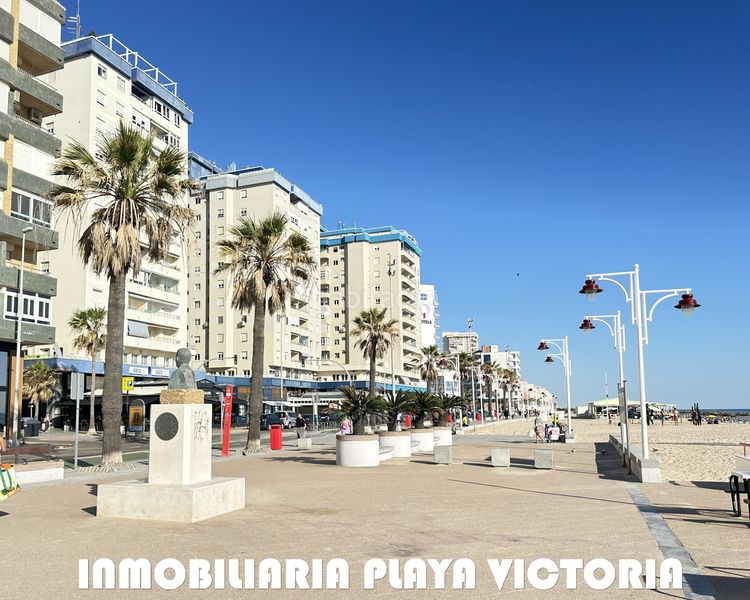 Foto ab753b8d-cbdc-4b53-b82a-3ad22eef3e66. Pis amb aparcament a Paseo Marítimo - San José - La Laguna Cádiz