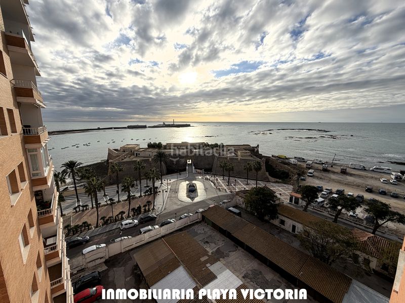 Foto 0b1202d8-7de6-4074-bc62-fd5ca86bc267. Pis amb aparcament a La Caleta - La Viña Cádiz