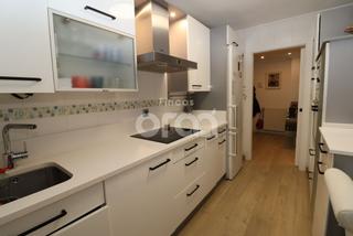 Pis en Kabiezes. Tres habitaciones, armarios empotrados, exterior, ascensor a cot