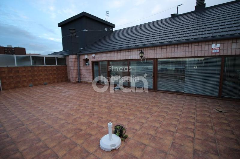 Foto 11265d42-f33e-42d1-9c21-25fbe3f82889. Dúplex amb calefacció aparcament a Larrea - San Juan de Dios - Peñota Santurtzi