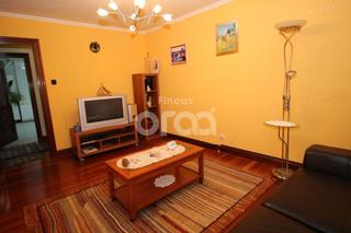 Pis a Mamariga. Dos habitaciones, cerca de metro.