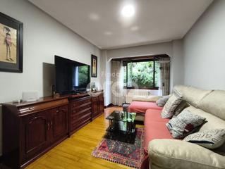 Appartement à Capitán Mendizabal - La Sardinera. 3 habitaciones, balcón, interior, ascensor cota 0.