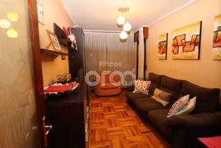 Etagenwohnung in Mamariga. Céntricobuen estadoascensorbalcón