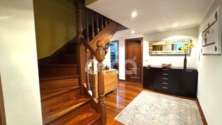 Dúplex en Kabiezes. Dúplex, cuatro habitaciones, garaje directo, cota 0.