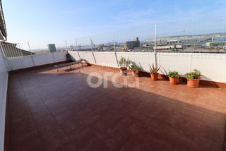 Dúplex a Capitán Mendizabal - La Sardinera. Duplexascensorterrazavistas al mar