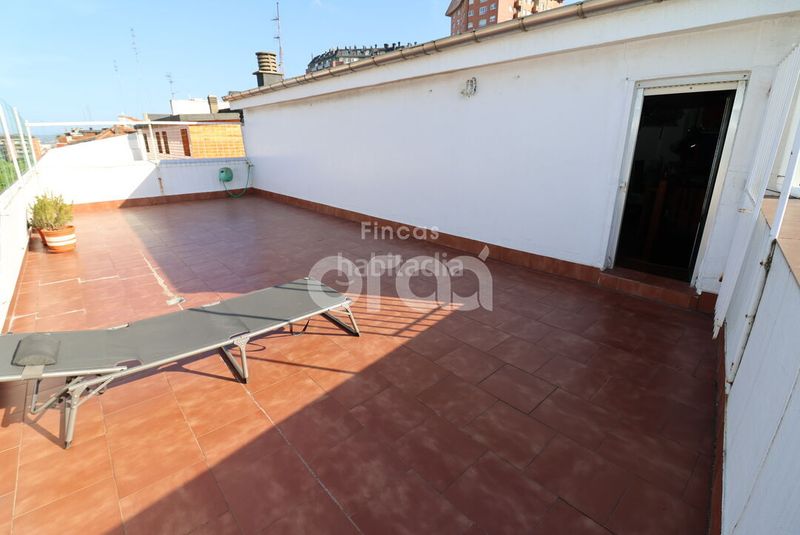 Foto c852ac65-436f-435a-9635-c1c5e8684a7f. Dúplex amb calefacció a Capitán Mendizabal - La Sardinera Santurtzi