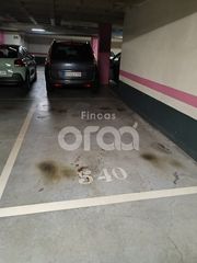 Autoparkplatz in La Txitxarra - Murrieta - Parke Santurtzi