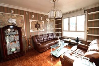 Appartamento in Las Viñas. 3 habitaciones muy luminoso camarote  buena zona
