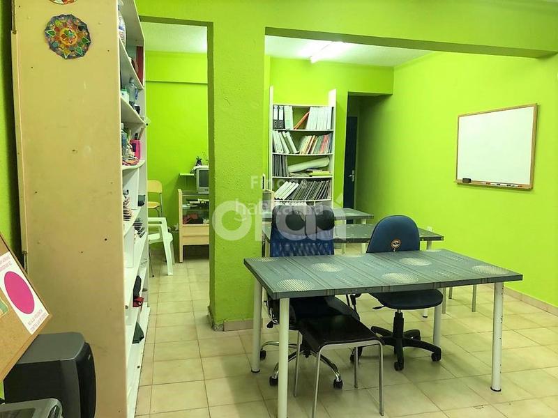 Foto 2a8b8840-e3dc-47c5-bf12-d24d03839e5b. Alquiler local comercial local 37m2 diafano, baño. en Santurtzi