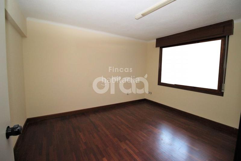 Foto e03e8e86-93eb-47fa-a5bf-752e50f52247. Rent office space in la txitxarra - murrieta - parke Santurtzi Santurtzi