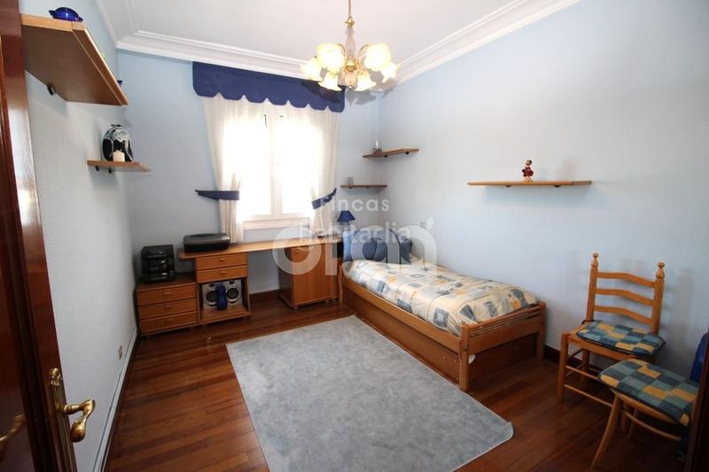 Foto a784b888-c730-41d6-b2bc-e874ccce78bf. Appartamento con riscaldamento in Centro Santurtzi