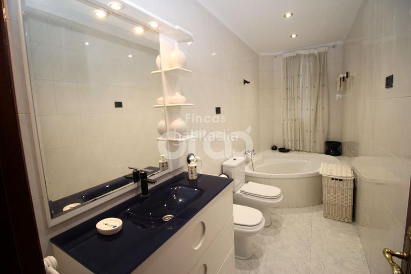 Foto cf9d7a7c-f63e-497b-bdac-22040e3d014e. Appartamento con riscaldamento in Centro Santurtzi