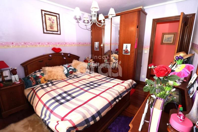 Foto 2b627f90-64f5-46c8-afe9-a0489689fc07. Pis amb calefacció aparcament a Kabiezes Santurtzi