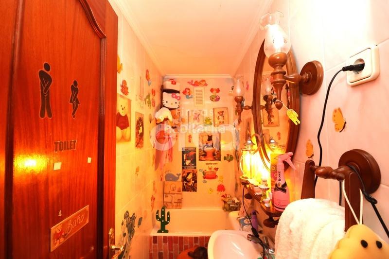 Foto 69dc8945-90ad-4c1c-9870-2e5ea04b6598. Pis amb calefacció aparcament a Kabiezes Santurtzi