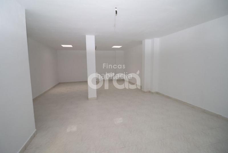 Foto 135a9c71-f7f7-4e90-91bb-ae0adea26b7a. Alquiler oficina entreplanta reformadadespacho profesional o trastero en Santurtzi