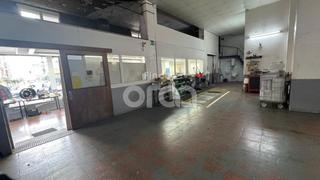 Business premise in Kabiezes. Local comercial de 260 m y 100m de entreplanta