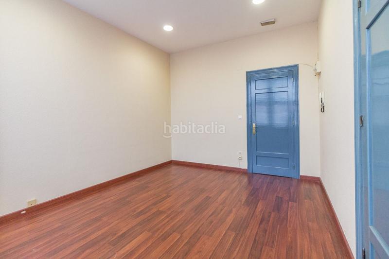 Foto ee742f72-947e-4d10-af23-6cbfdbbe0ec1. Miete büro in calle de la cámara 36 in Centro Avilés