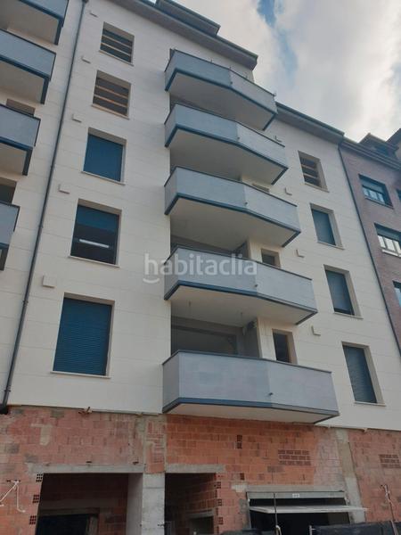 Foto 3d916899-5168-4fdb-89b6-b23117c4f151. Locale commerciale in avenida de oviedo 74 in Lugones Siero