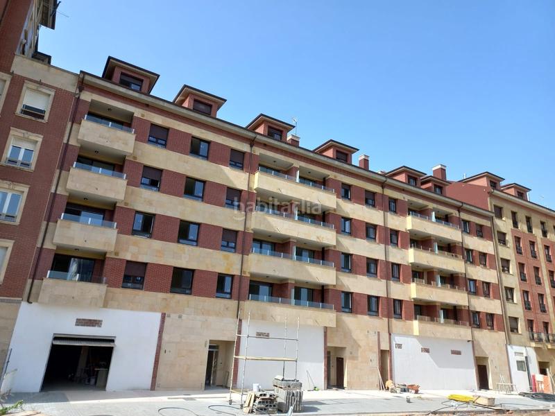 Foto c3aa53bd-19ac-45d9-a4d8-008969089946. Locale commerciale in avenida de oviedo 74 in Lugones Siero