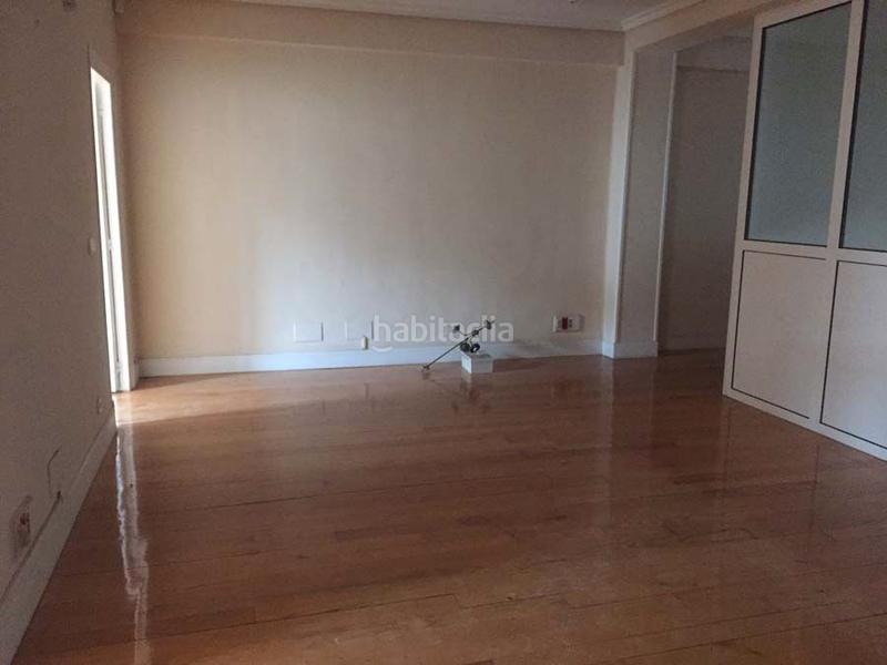 Foto 7c0cc6cb-1dc7-4c00-a29a-34ec861cab05. Location bureau avec chauffage dans Centro - Ayuntamiento Santander