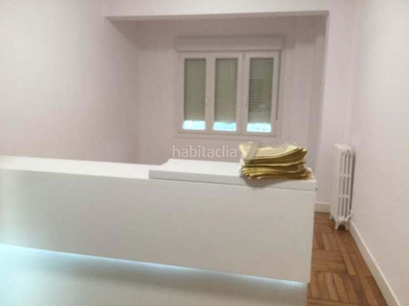 Foto 9d6f7a82-5e9d-4a46-afce-19c38121a8a6. Location bureau avec chauffage dans Centro - Ayuntamiento Santander