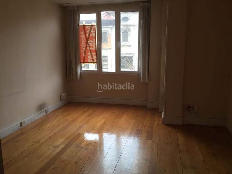 Foto 47cedd46-2b83-41dc-8c36-f72316082380. Affitto ufficio con riscaldamento in Centro - Ayuntamiento Santander