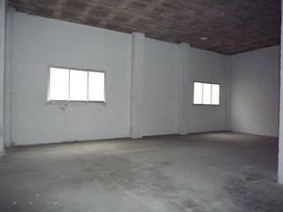 Local Comercial en Calle isaac peral 38