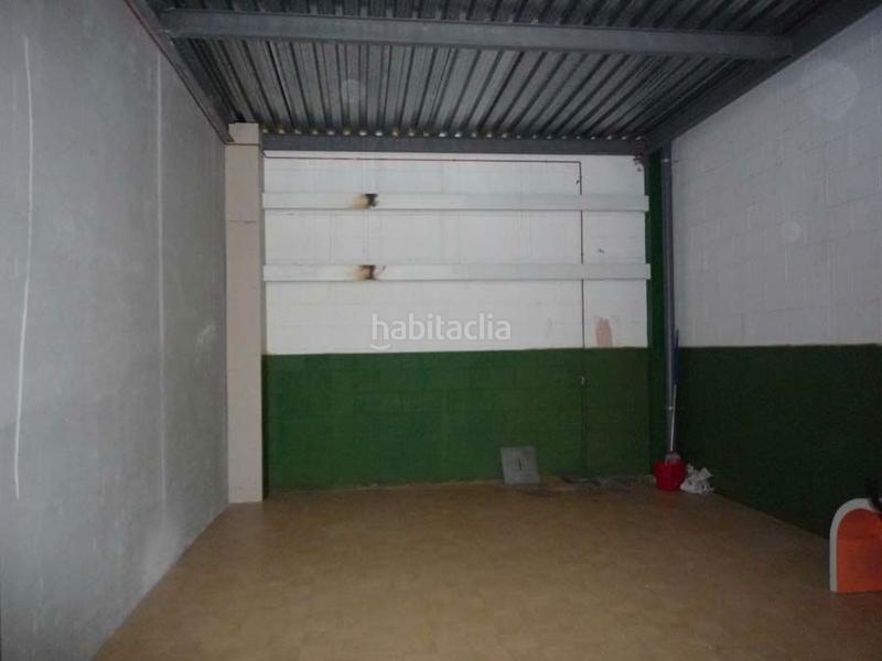 Foto 6f872ed7-e859-4b2e-92b2-efbbc5b941e7. Office space in carretera al puerto deportivo 27 in Camargo