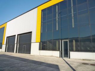 Capannone industriale in Medio Cudeyo