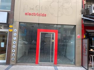 Rent Business premise in Calle castilla 73a
