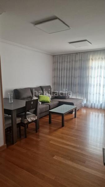 Foto 4ce6c47c-5dc8-476c-8088-50d73bae1c95. Alquiler piso en calle ernest lluch 20a alquiler para fijo en la s-20 en Santander