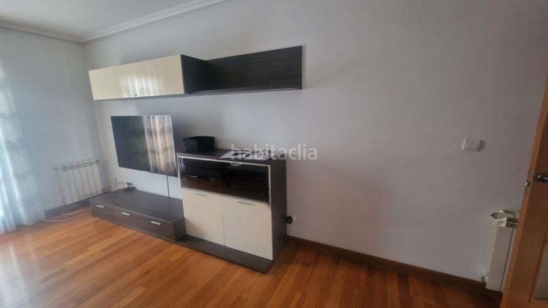 Foto da85df0b-8b2c-4e28-98a9-696aa8cad2ef. Lloguer pis a calle ernest lluch 20a a Monte Santander