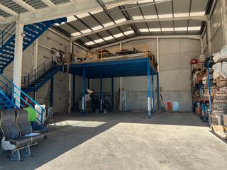 Bâtiment à usage industriel à Barrio el jurrio 23b. Nave en polígono la yesera