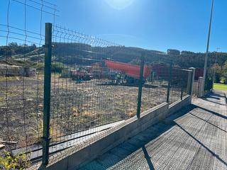 Area edificabile industriale in Barrio el jurrio 22b. Parcela con proyecto y licencia pagada.