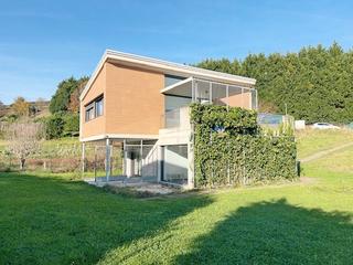 Chalet in Barrio valmoreda 6s. Chalet independiente moderno.