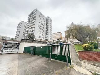 Flat in Calle del Monte 28