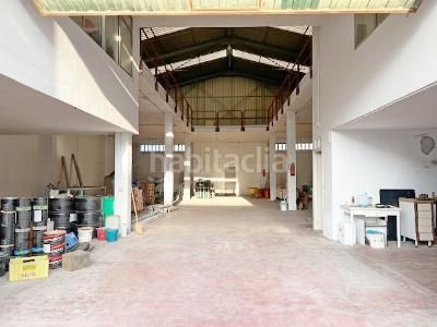 Foto 93d22ab8-0975-4a15-ac0a-e1e378fa8f50. Capannone industriale in calle otero 30b in Bezana - Prezanes Santa Cruz de Bezana