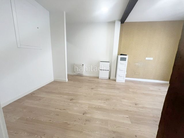 Foto 3cfbff27-7044-4056-a267-22cb1a0b73c3. Rent flat in calle del sol 6 in Puerto Chico Santander