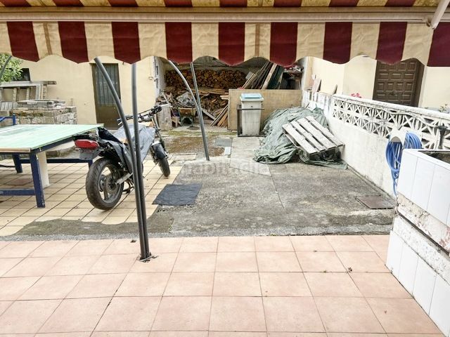 Foto 424102bd-be57-4b76-a311-a61d1e09cf35. Casa adossada amb aparcament a Reocín